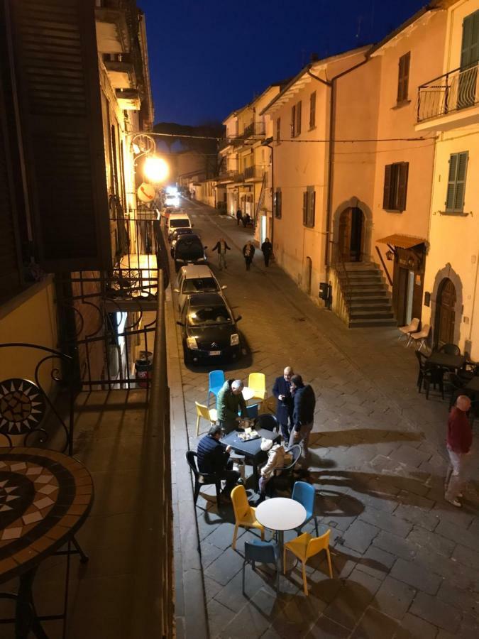 Castiglione In TeverinaCasa Gretaアパートメント エクステリア 写真